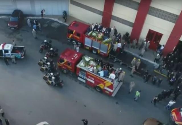 Bombeiros retiram todos os corpos do avião de Marília Mendonça - Gerais -  Estado de Minas