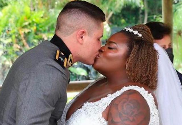jojo e lucas se beijam no altar