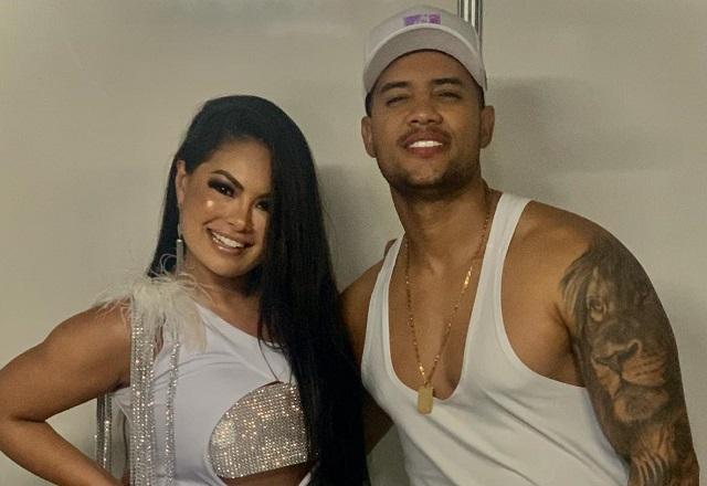 Paulinha Abelha e Clevinho Santos