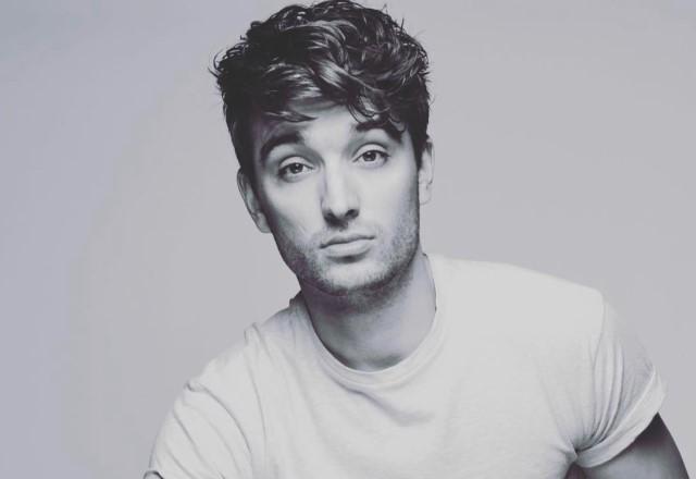 Foto preto e branco de Tom Parker