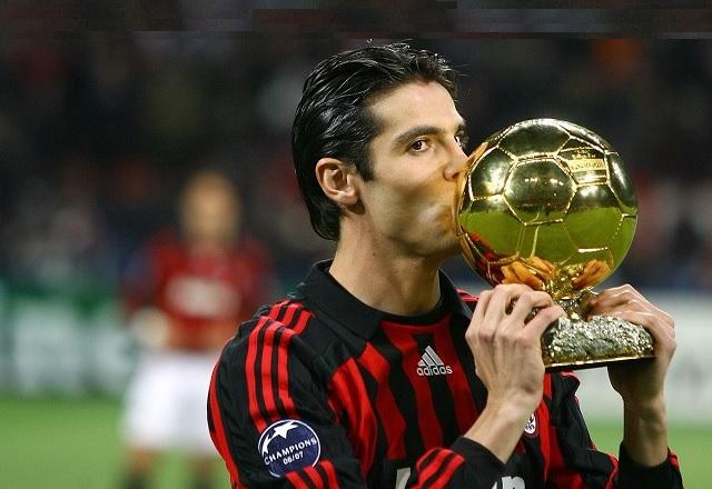 Dez momentos que marcaram o futebol desde que Kaká foi eleito o melhor  jogador do mundo – Observador