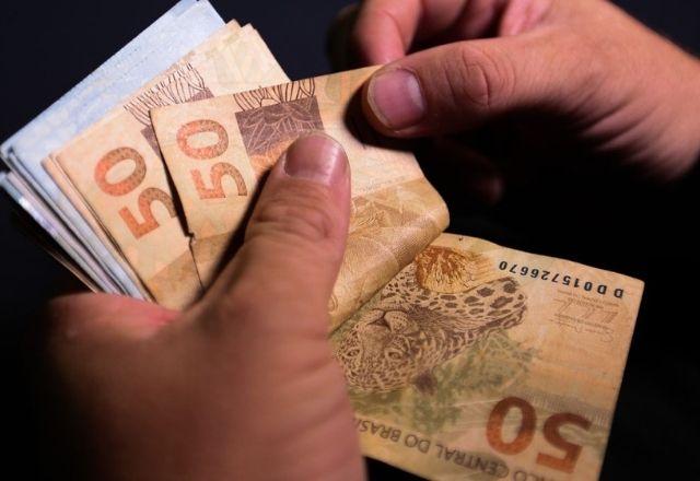Busca por crédito por pessoas que recebem salários entre R$ 5 mil e R$ 10 mil avançou 13% frente à média nacional | Agência Brasil