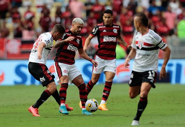 Flamengo x São Paulo: veja onde assistir, escalações, desfalques e  arbitragem, brasileirão série a