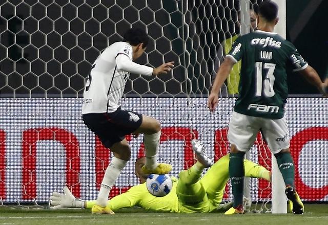 Pablo marca contra o Palmeiras