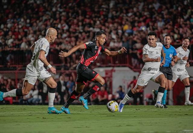 Atlético-GO e Corinthians no primeiro turno do Brasileirão