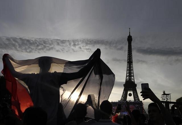 Cidades da França prometem boicote a transmissão de jogos da copa