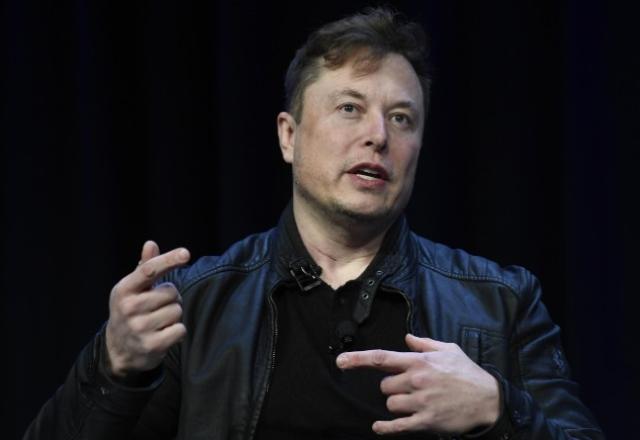 Elon Musk acusou o Twitter de não informar o número correto de contas falsas existentes na plataforma | Reprodução/ AP News