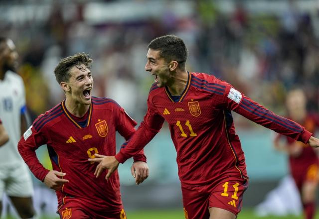 Copa do Mundo hoje: veja jogos e horários deste domingo (27)