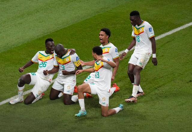 SBT TV | Senegal Vence, Elimina Equador E Fica Com 2ª Vaga Do Grupo A ...