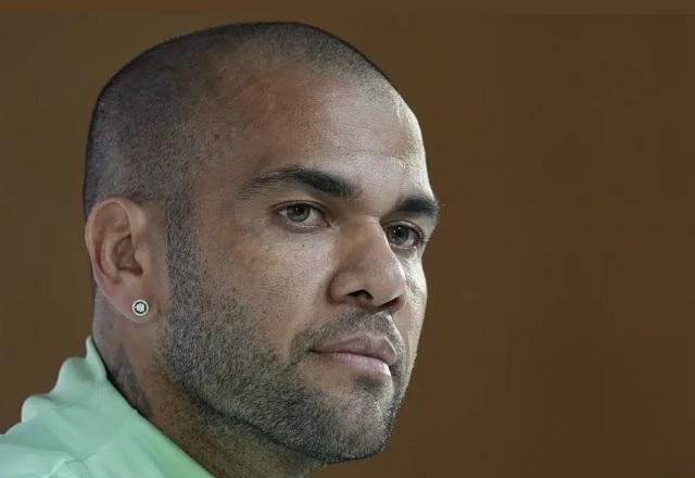 Daniel Alves: justiça analisa nesta quinta pedido de liberdade provisória