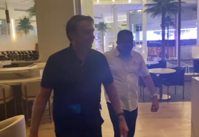 Vídeo mostra Bolsonaro em embarque nos Estados Unidos | Reprodução