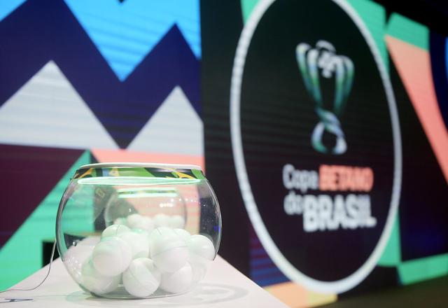 Veja quando será o sorteio das quartas de final da Copa do Brasil - SBT