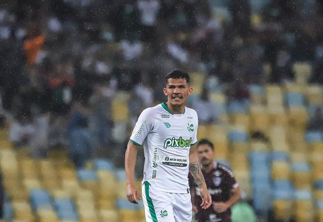 Banido pela Fifa, Gabriel Tota acerta com time amador de Cuiabá