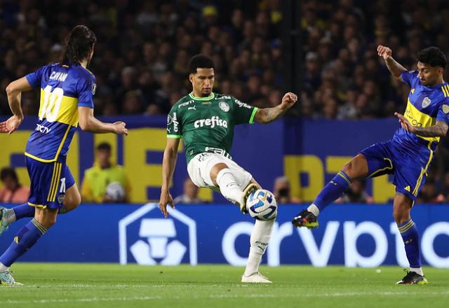 Libertadores: Palmeiras segura empate contra o Boca na Bombonera e