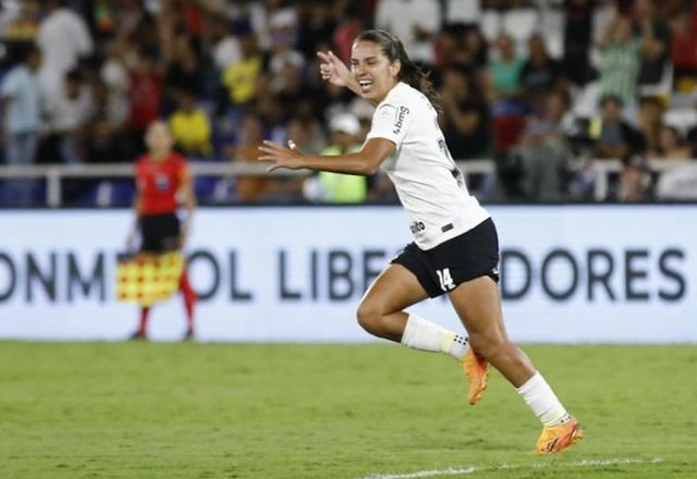 Palmeiras vai à final da Libertadores feminina e aguarda