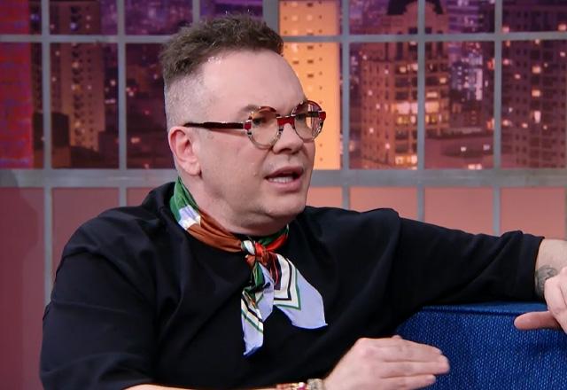 Felipeh Campos no The Noite.