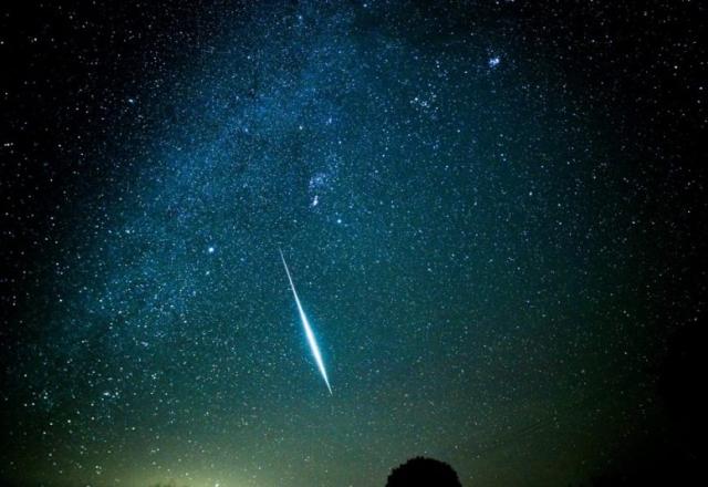 Chuva de meteoros Gemínidas: veja horário de pico e como assistir