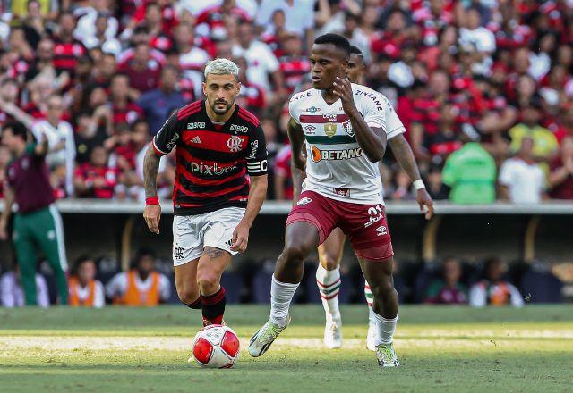 Veja se jogo do Flamengo hoje tem transmissão do SBT; rubro-negro