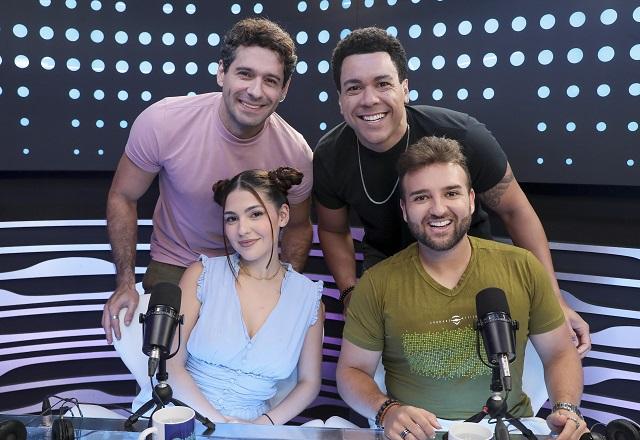 João Baldasserini, Lincoln Tornado, Ana Zimerman e Nicholas Torres no Queijo com Goiabada
