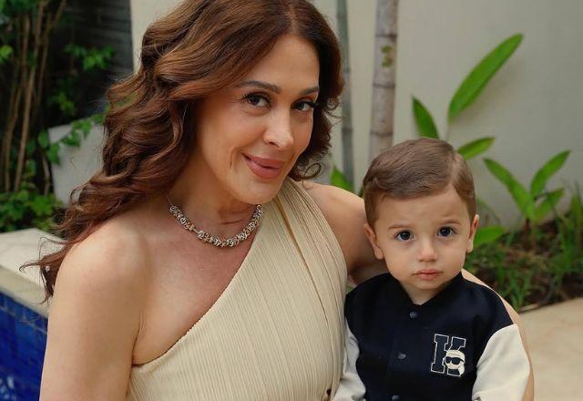 Claudia Raia e o filho em foto