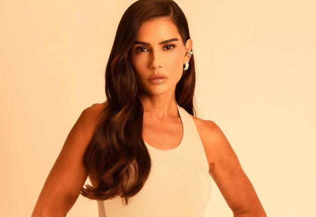 Deborah Secco em foto