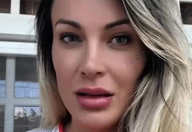 Andressa Urach sofre com ida ao médico e revela problemas com o passado