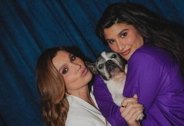 Flávia Alessandra posa com a filha Giulia Costa.