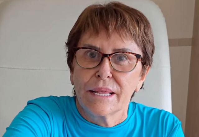 Marcia Sensitiva posa para foto.