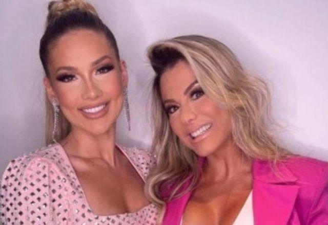 Poliana Rocha e Virginia Fonseca em foto