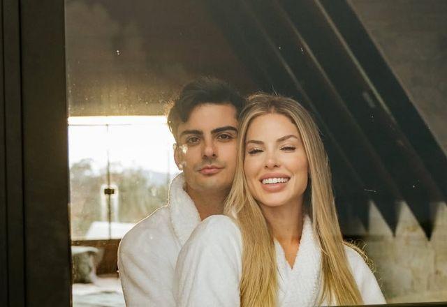 Saory Cardoso revela pressão de Dudu Camargo para engravidar e expõe bastidores