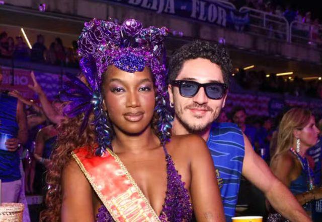 João Vitor Silva e IZA
