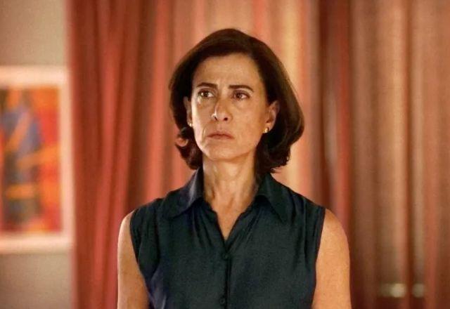 Imagem da notícia: Fernanda Torres reage à declaração de atriz: "Sobre família"