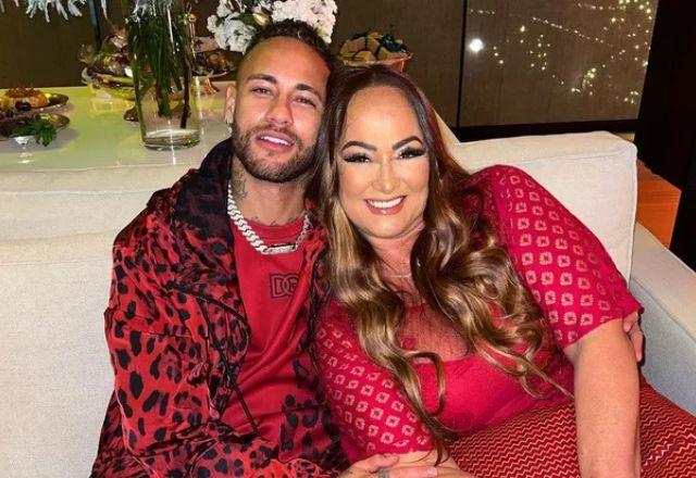 Imagem da notícia: Mãe de Neymar emociona com homenagem ao filho lesionado Imagem da notícia: Mãe de Neymar emociona com homenagem ao filho lesionado