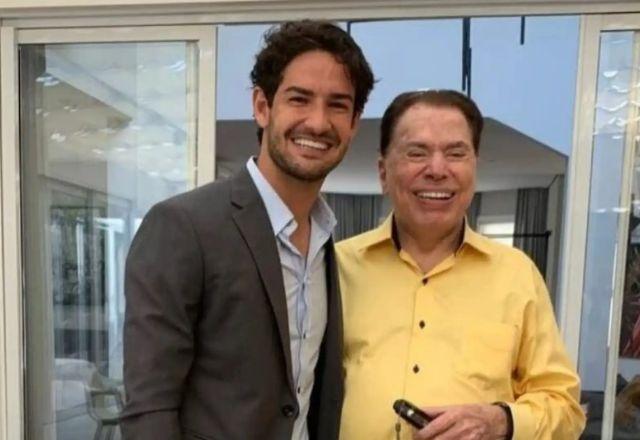 Imagem da notícia: EXCLUSIVO: Pato relembra paixão de Silvio Santos pelo futebol Imagem da notícia: EXCLUSIVO: Pato relembra paixão de Silvio Santos pelo futebol