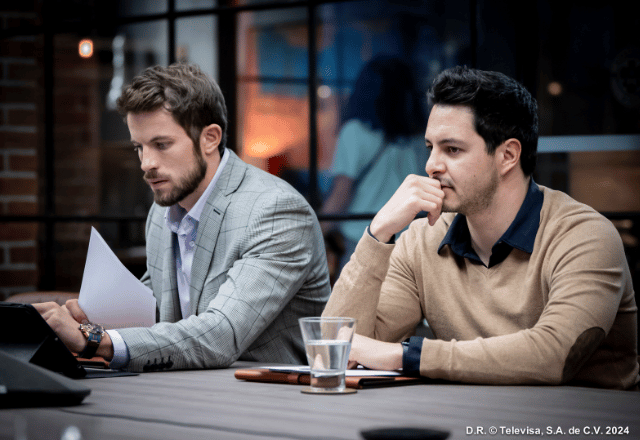 Imagem da notícia: David descobre o segredo de Gabriel e o confronta Imagem da notícia: David descobre o segredo de Gabriel e o confronta