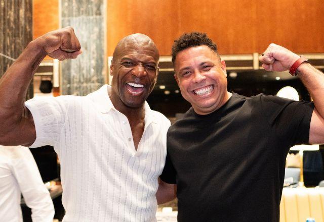 Imagem da notícia: Terry Crews conhece Ronaldo e faz post especial: "Humilde" Imagem da notícia: Terry Crews conhece Ronaldo e faz post especial: "Humilde"