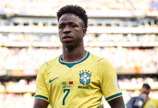 Imagem da notícia: Vini Jr. quebra silêncio após eliminação e pede desculpas Imagem da notícia: Vini Jr. quebra silêncio após eliminação e pede desculpas
