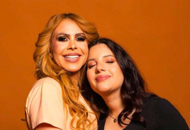 Imagem da notícia: Joelma será avó pela terceira vez após anúncio da filha caçula Imagem da notícia: Joelma será avó pela terceira vez após anúncio da filha caçula
