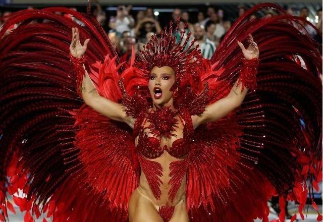 Imagem da notícia: Virginia aponta erro em estreia na Grande Rio e revela mudança