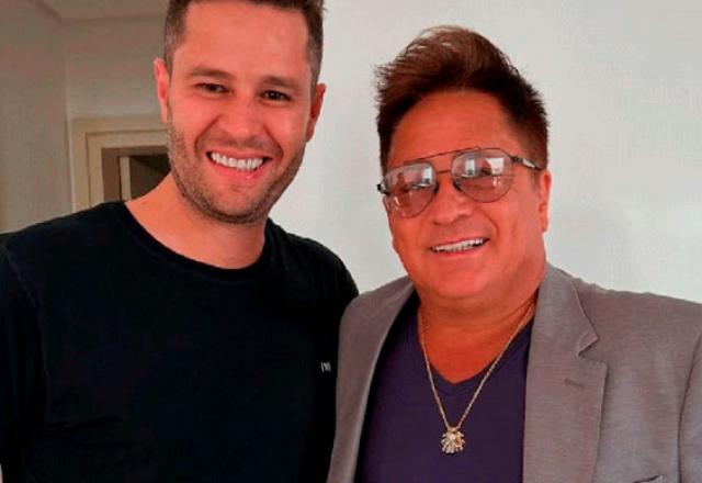 Pedro Leonardo publica nas suas redes sociais uma imagem com seu pai, o cantor Leonardo, em um de seus shows