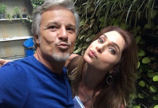 Imagem da notícia: Leticia Spiller se declara a Marcello Novaes Imagem da notícia: Leticia Spiller se declara a Marcello Novaes