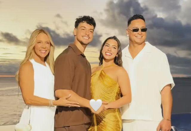 Imagem da notícia: Filho de Carla Perez celebra pré-casamento paradisíaco Imagem da notícia: Filho de Carla Perez celebra pré-casamento paradisíaco