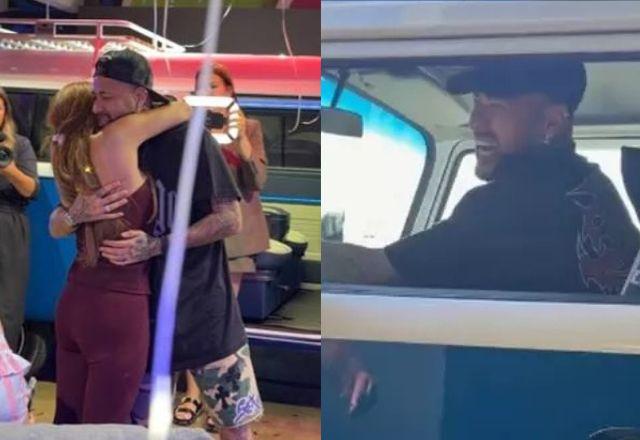Imagem da notícia: Neymar ganha Kombi de luxo inspirada em sua infância Imagem da notícia: Neymar ganha Kombi de luxo inspirada em sua infância