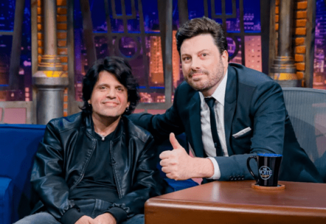 Imagem da notícia: Marcus Menna volta aos palcos e fala sobre novos passos no The Noite Imagem da notícia: Marcus Menna volta aos palcos e fala sobre novos passos no The Noite