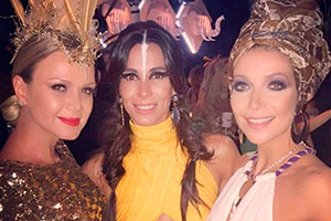 Eliana arrasa no look em festa cheia de famosos