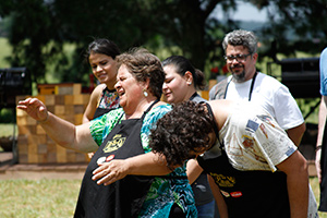 BBQ Brasil: Provas de que Dona Glória tem o santo forte