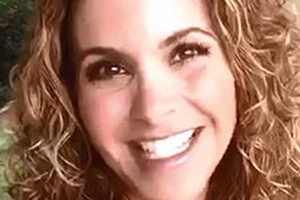 Exclusivo: Lucero manda recado para os fãs do Brasil