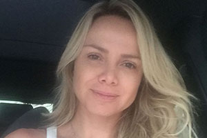 Eliana aparece sem maquiagem e simplesmente arrasa