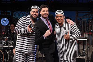 Henrique e Juliano fazem cover de Mamonas Assassinas nesta segunda