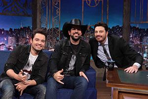 Fernando e Sorocaba participam do The Noite nesta quinta
